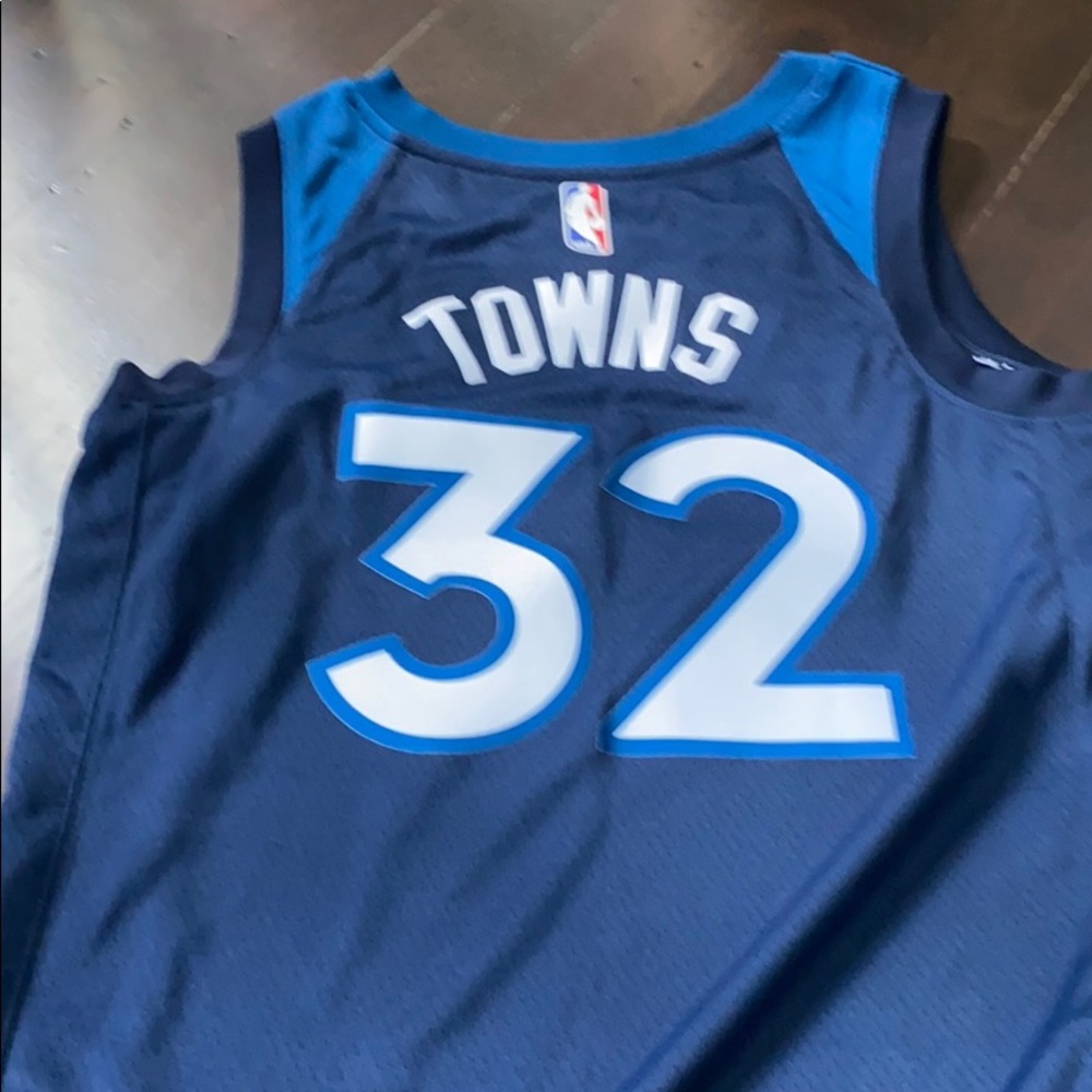 NEW NBA Minnesota Timberwolves Towns Jersey